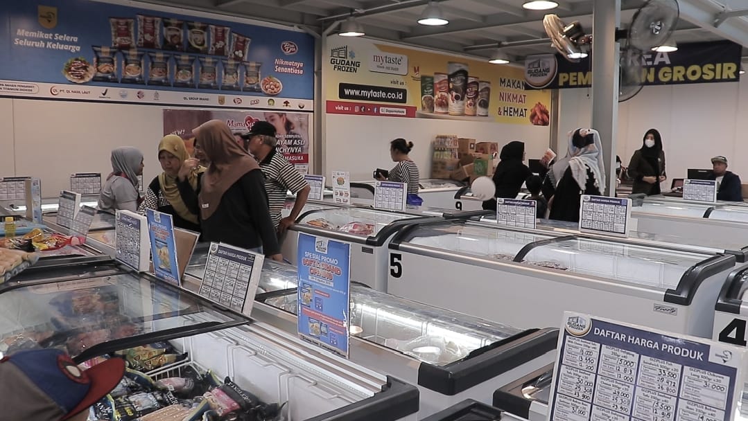 Ketua Umum IARSI Hadiri Grand Opening Gudang Frozen: Tonggak Baru Industri Frozen Food di Jakarta Timur.